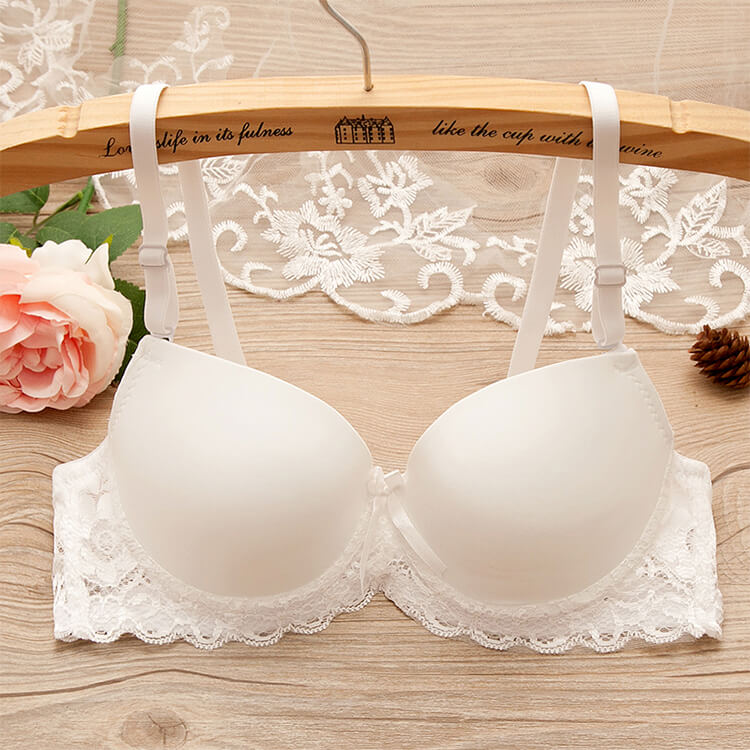 Lace underwire bra